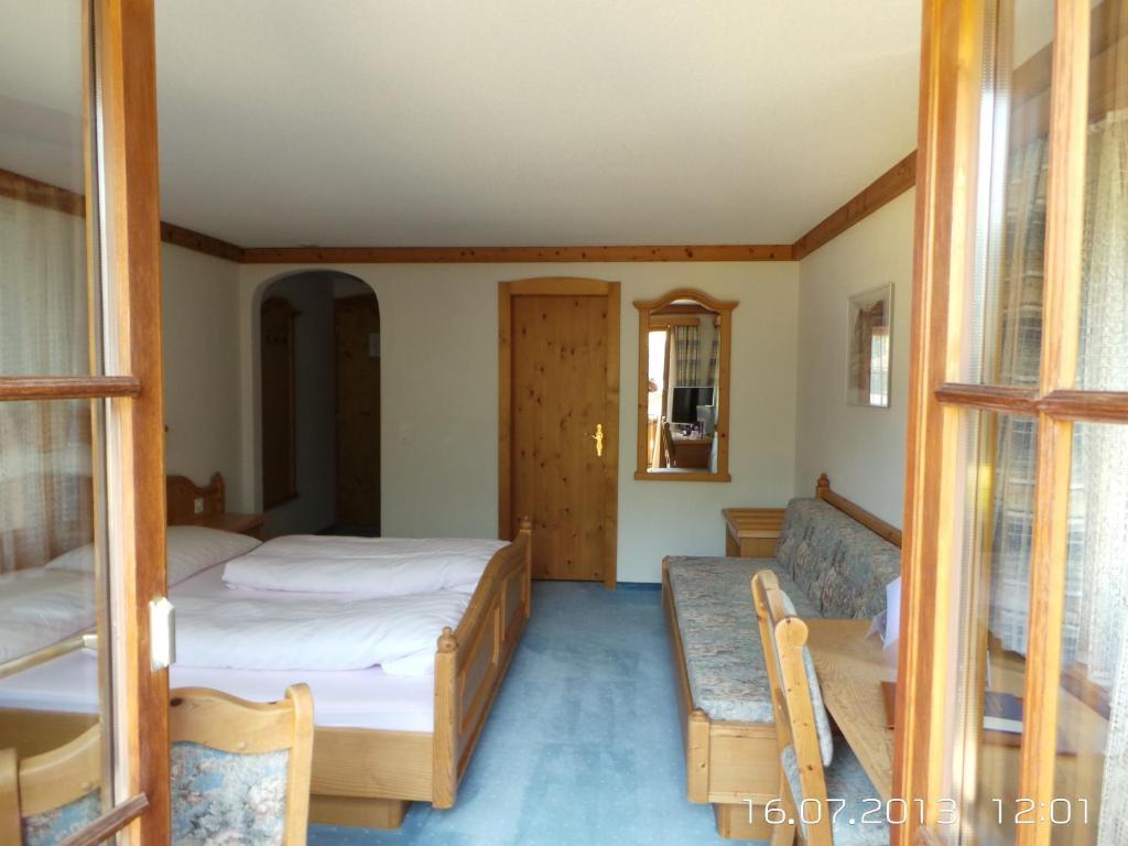 Hotel B&B Casa La Val Sedrun Zewnętrze zdjęcie