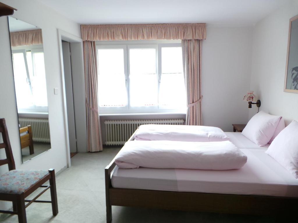 Hotel B&B Casa La Val Sedrun Pokój zdjęcie